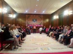 http---static.ow.ly-photos-normal-dPRz7